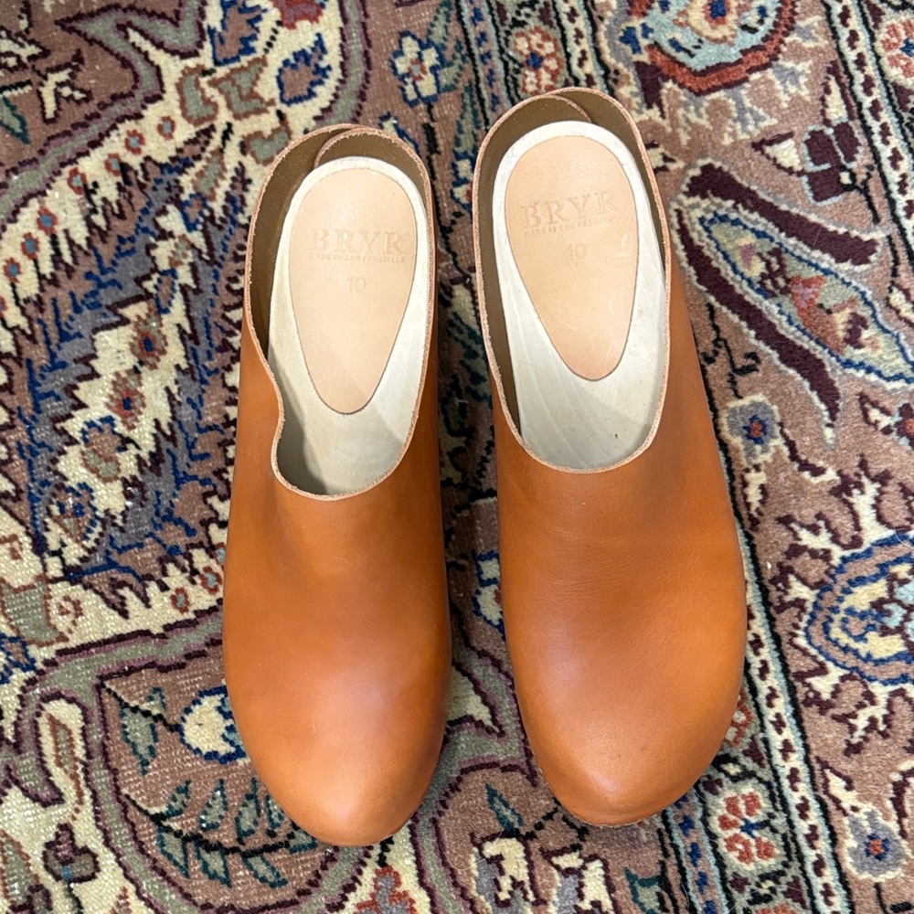 Bryr Chloe clogs